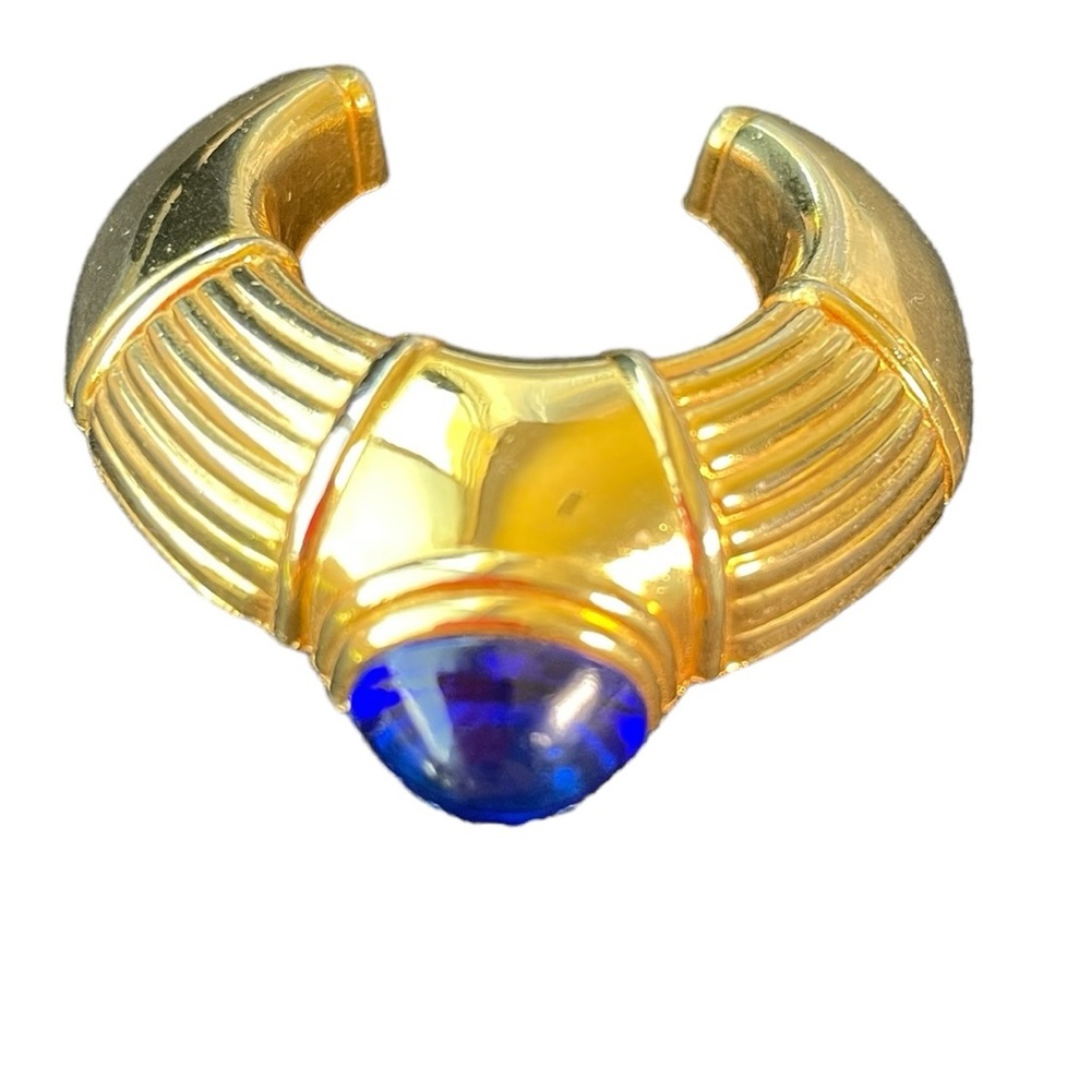 Vintage Boucheron Gold & Blue Brooch (t25)